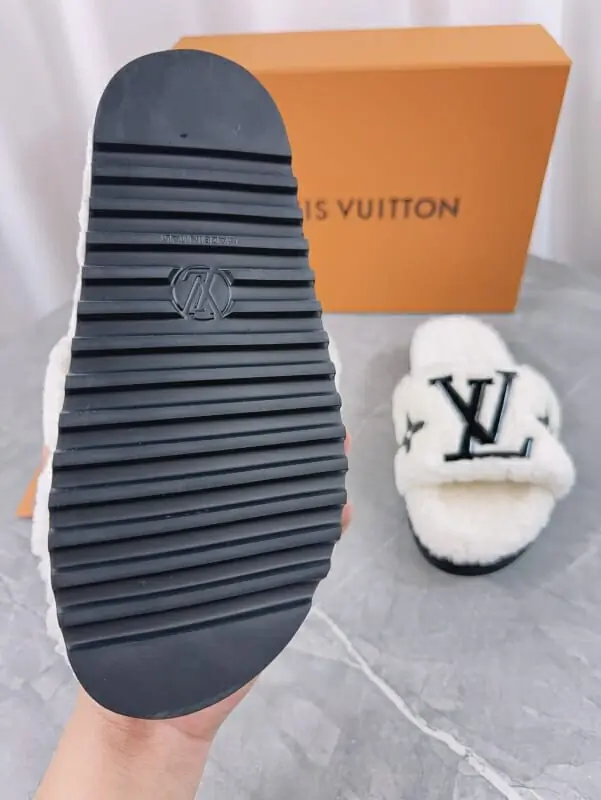 louis vuitton chaussons pour femme s_12453763